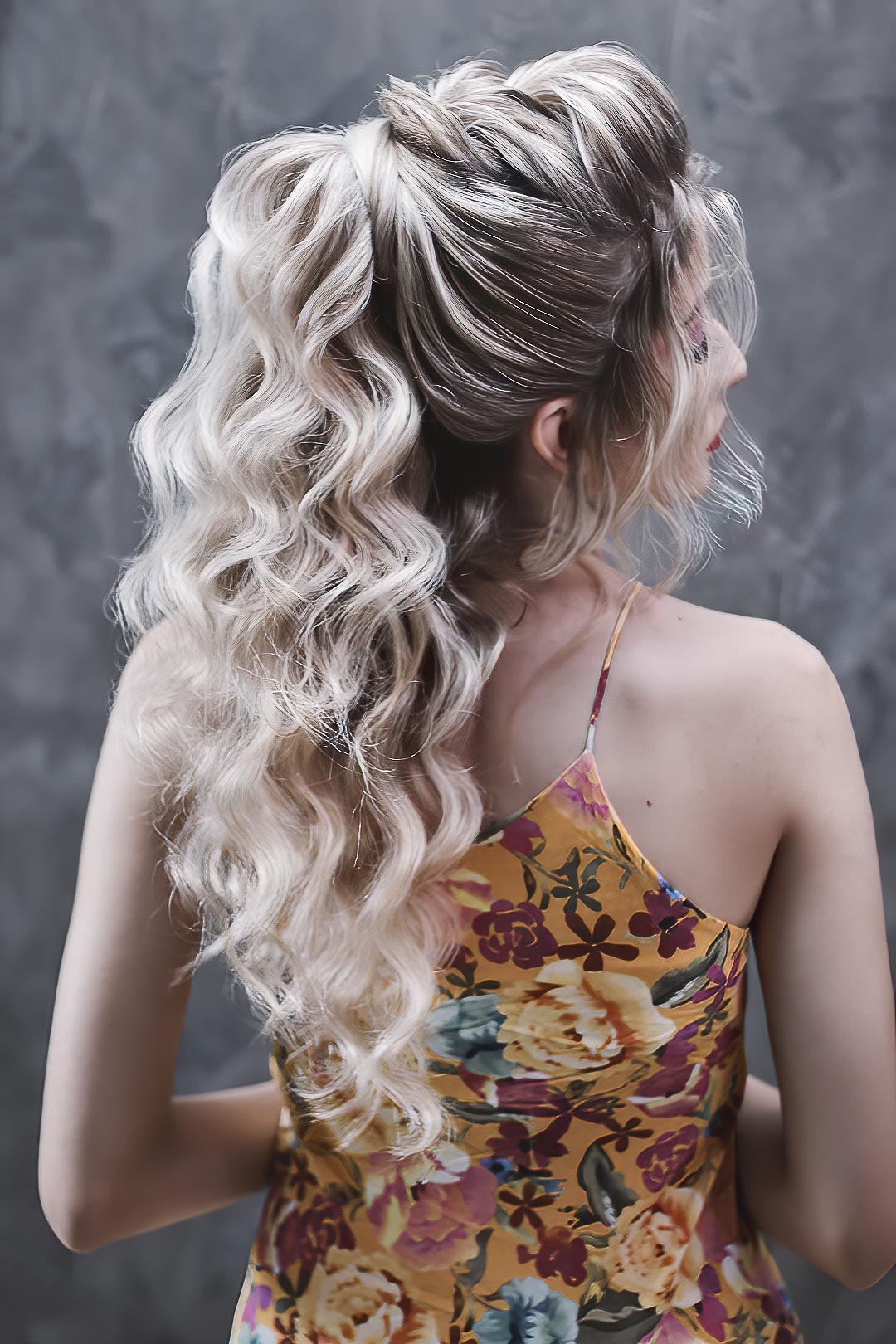 Penteado Ponytail alto